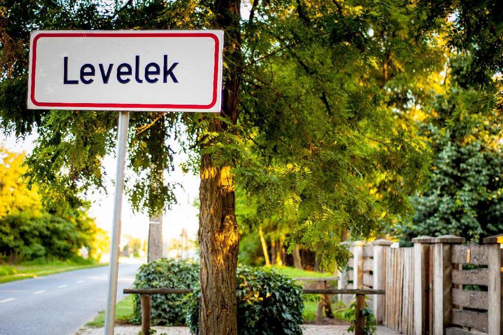 Leveleki Vendeghaz - Egeres Tanya Hotel Eksteriør billede